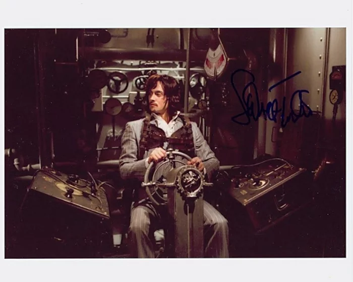 Stuart Townsend autograph