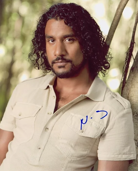 Naveen Andrews autograph