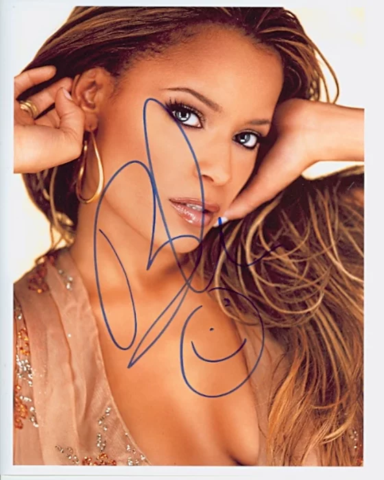 Blu Cantrell autograph