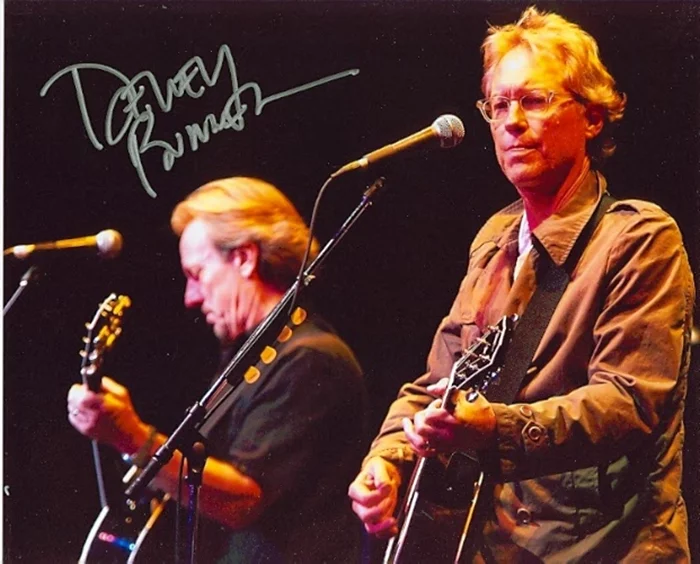 Dewey Bunnell autograph