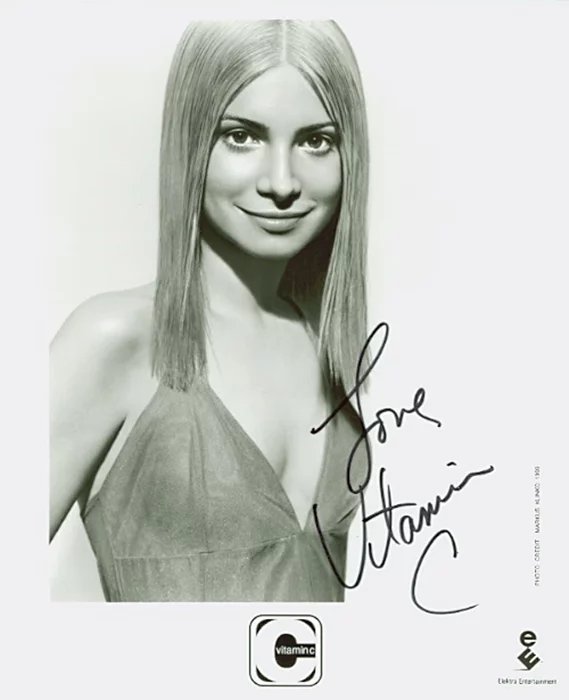 Vitamin C autograph