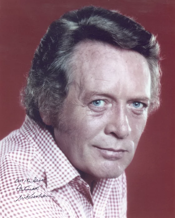 Patrick McGoohan autograph