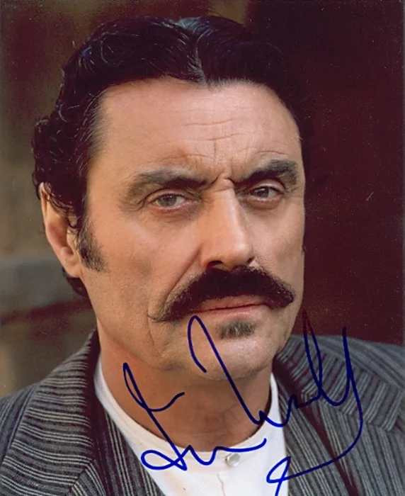 Ian McShane autograph