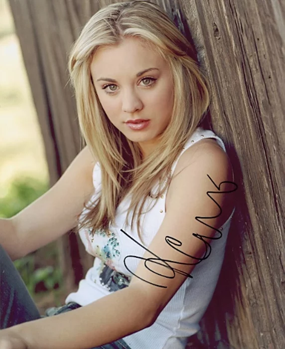 Kaley Cuoco autograph