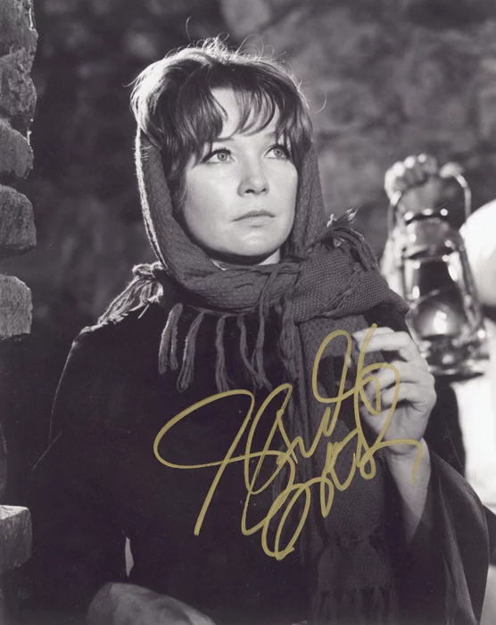 Shirley MacLaine autograph