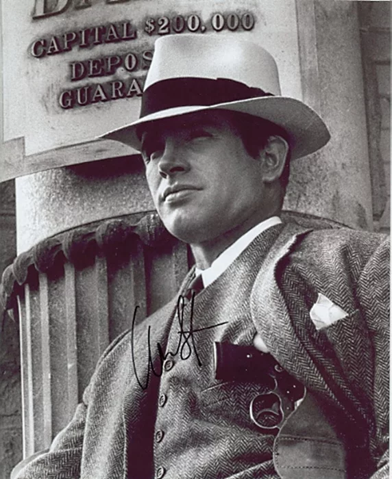 Warren Beatty autograph