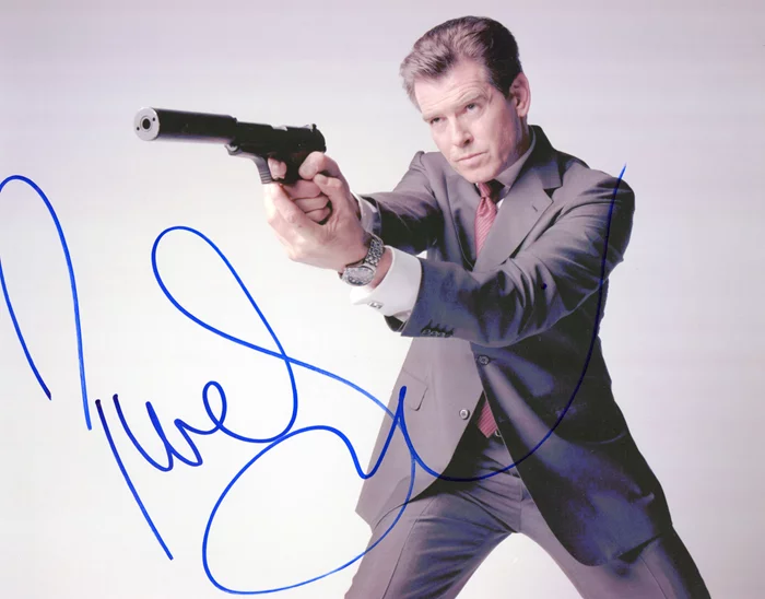 Pierce Brosnan autograph