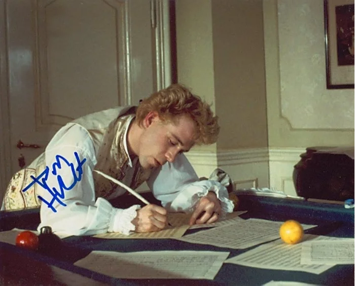 Tom Hulce autograph