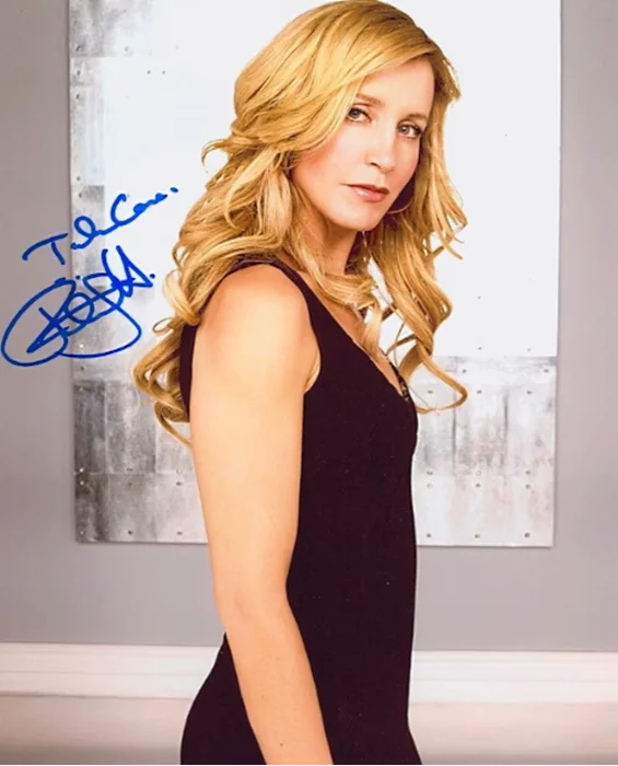 Felicity Huffman autograph