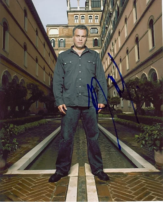 Vincent D'Onofrio autograph