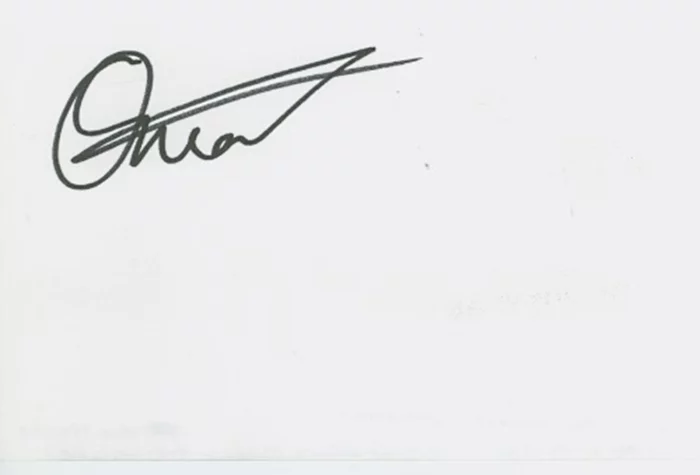 Omar Benson Miller autograph