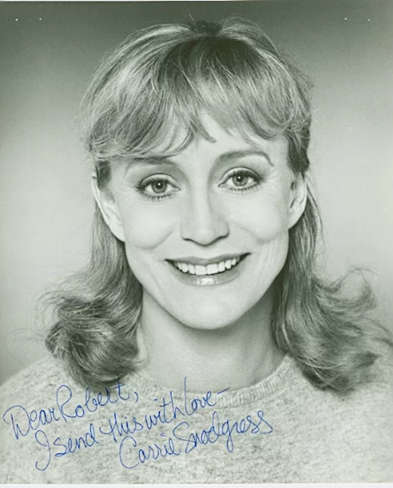 Carrie Snodgress autograph
