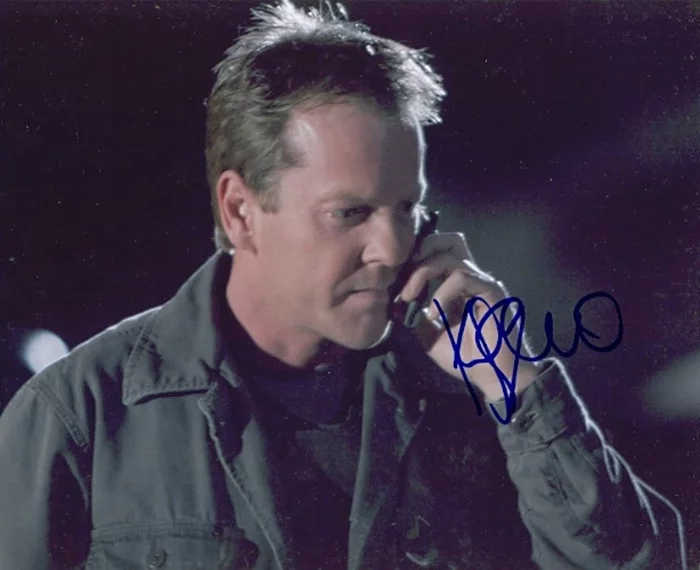 Kiefer Sutherland autograph