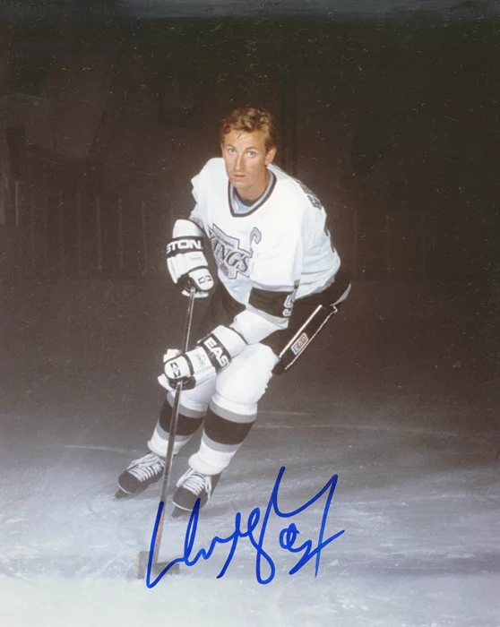Wayne Gretzky autograph