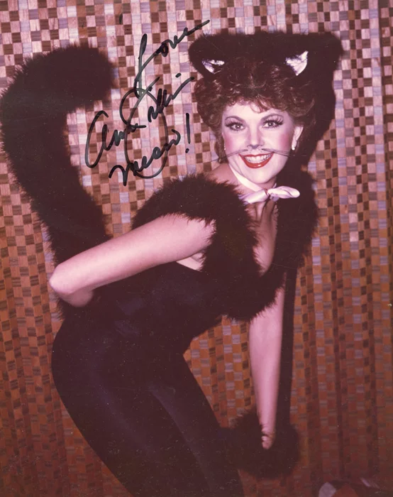 Ann Jillian autograph