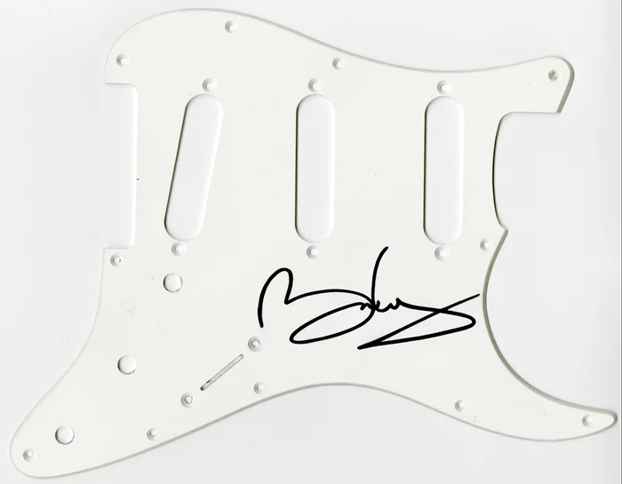 Brian May autograph