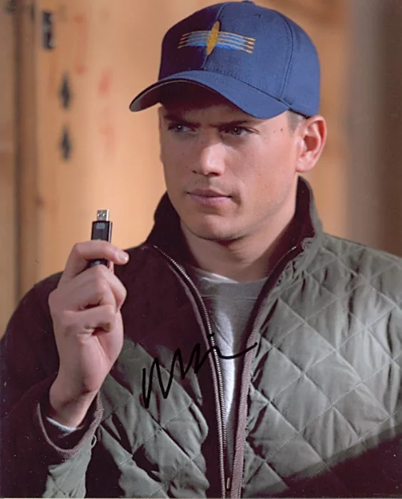 Wentworth Miller autograph