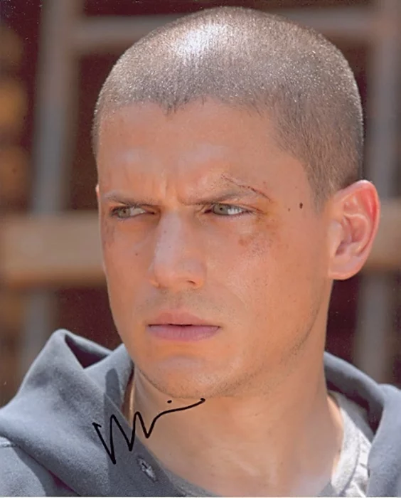 Wentworth Miller autograph