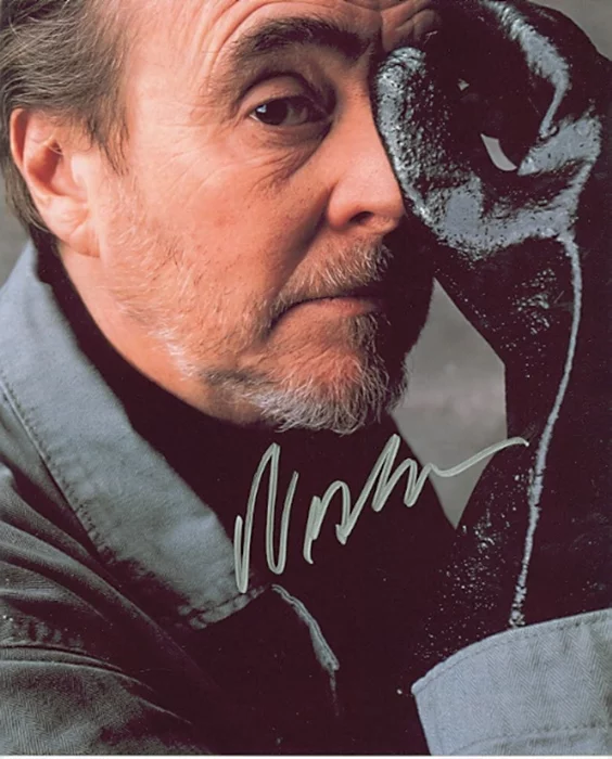 Wes Craven autograph