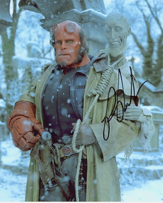 Ron Perlman autograph