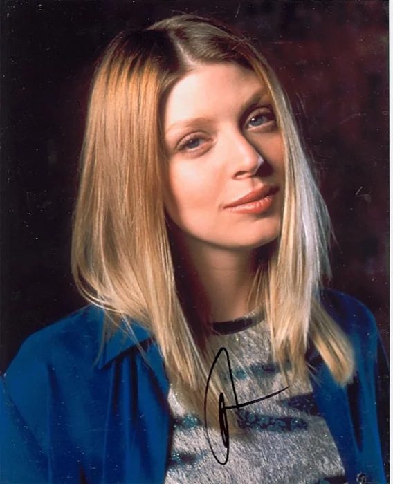Amber Benson autograph