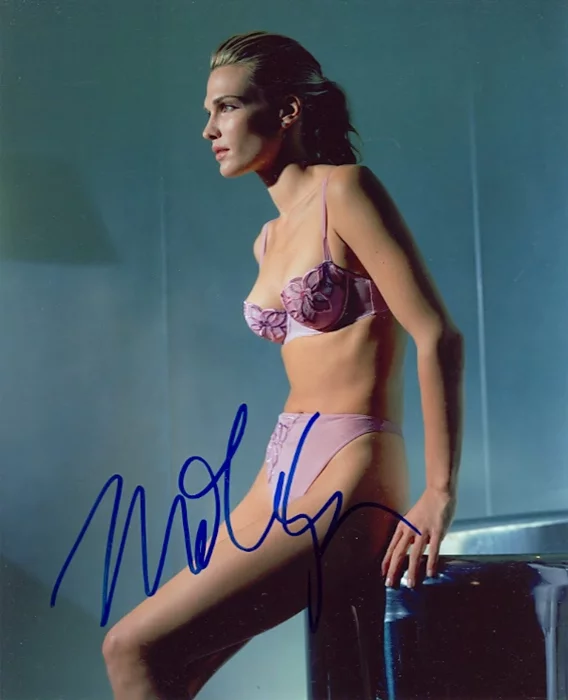 Molly Sims autograph