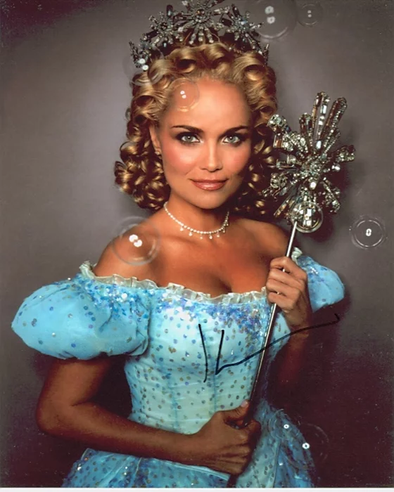 Kristin Chenoweth autograph