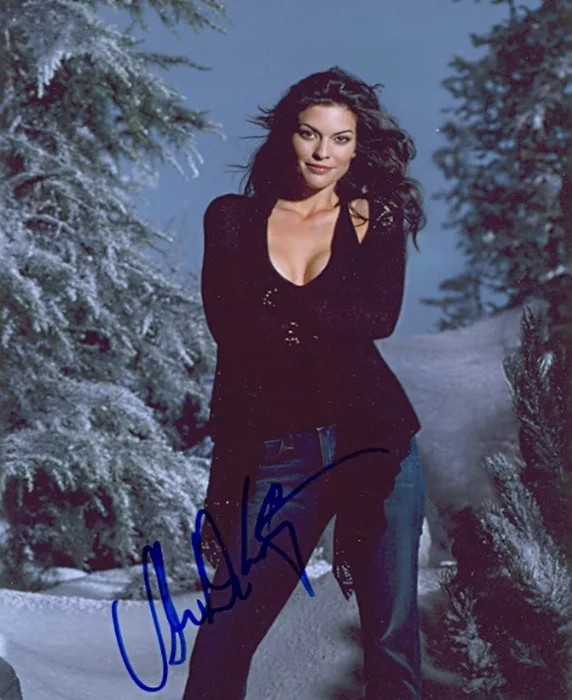 Alana De La Garza autograph