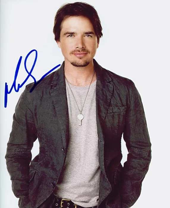 Matthew Settle autograph