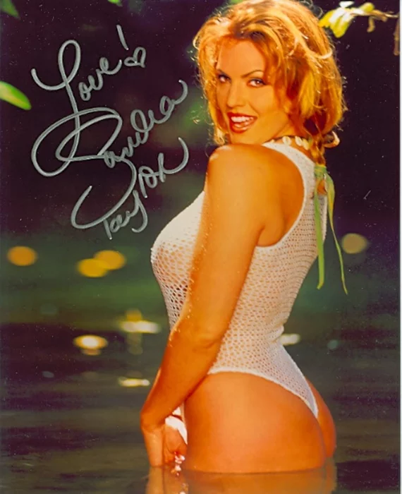 Sandra Taylor autograph