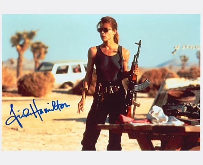Linda Hamilton autograph