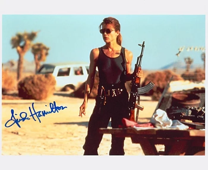 Linda Hamilton autograph