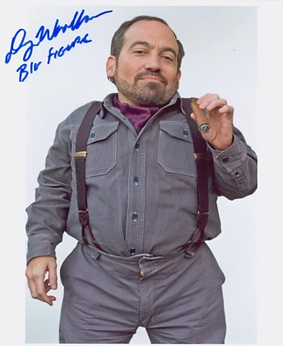 Danny Woodburn autograph