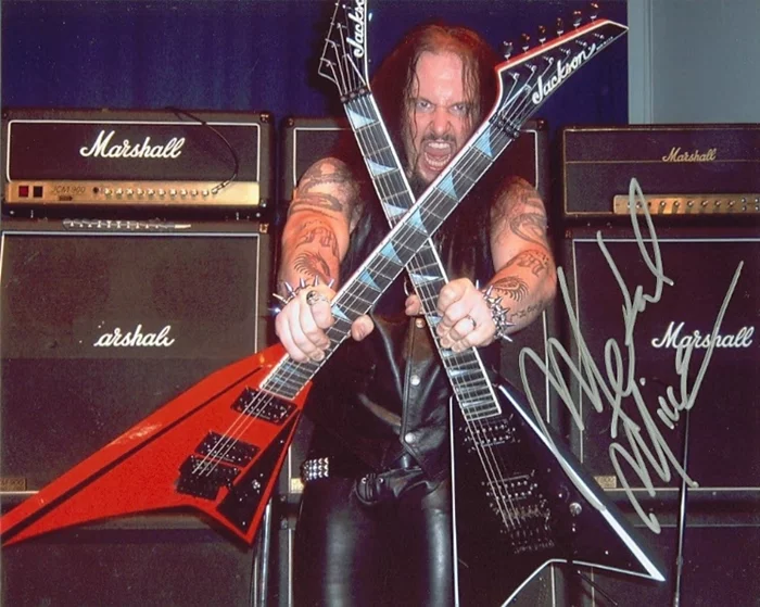 Metal Mike Chlasciak autograph