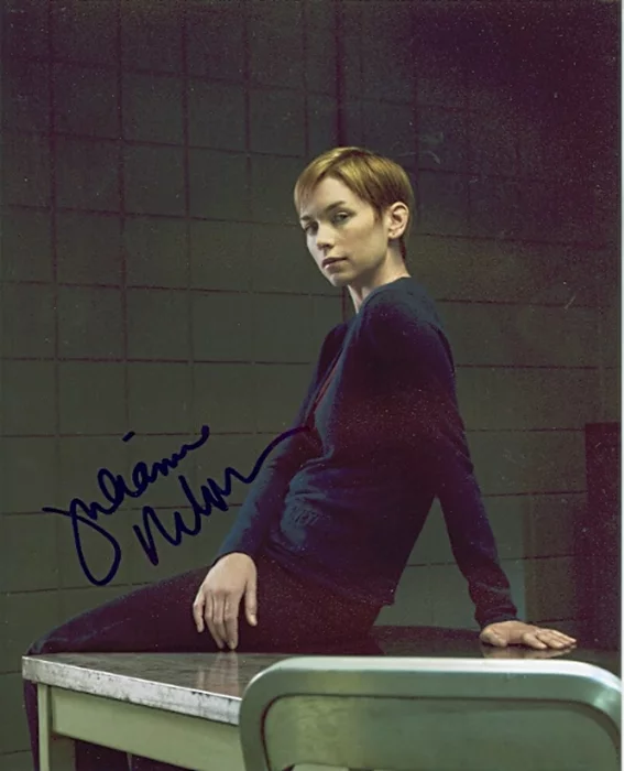 Julianne Nicholson autograph