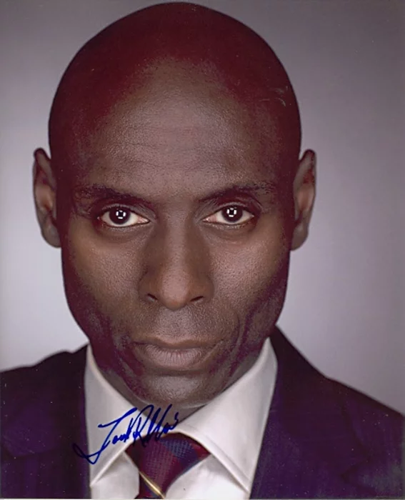 Lance Reddick autograph