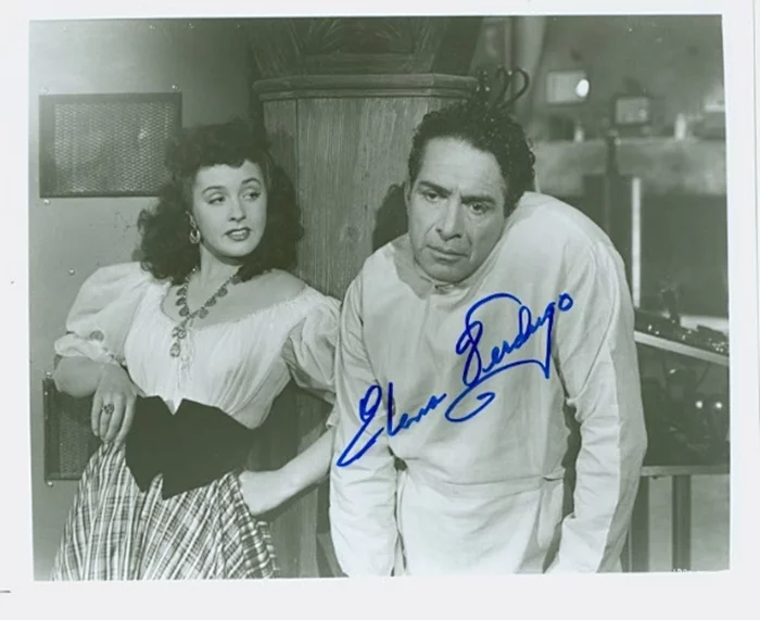 Elena Verdugo autograph