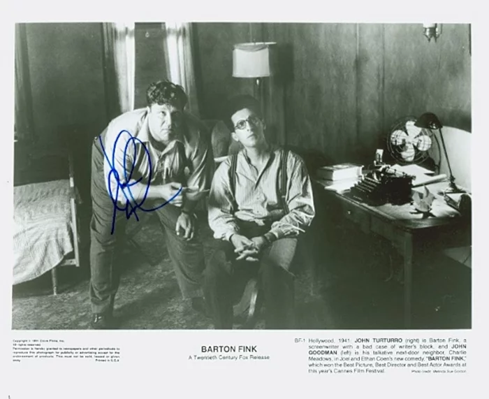 John Goodman autograph