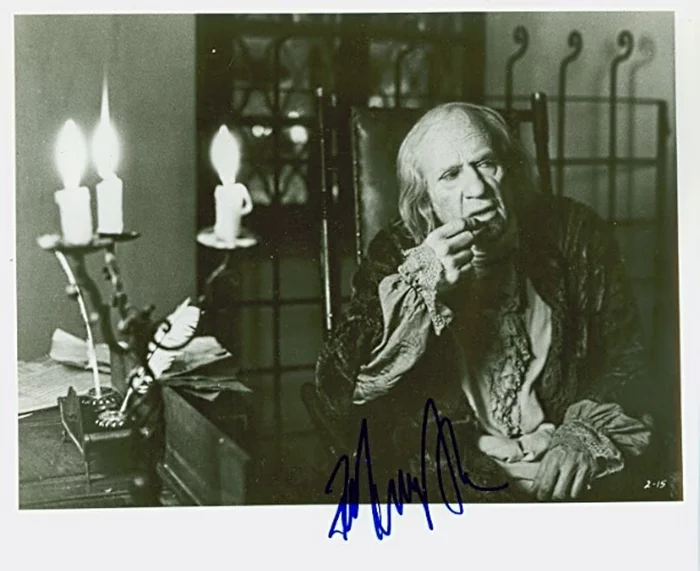 F. Murray Abraham autograph