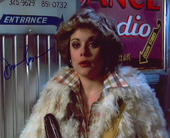 Donna Pescow autograph