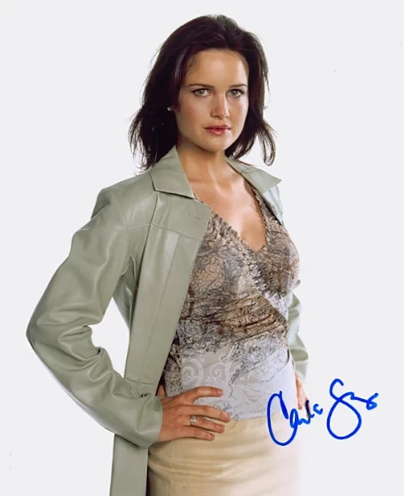 Carla Gugino autograph