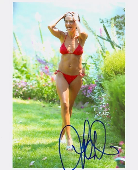 Lisa Rinna autograph
