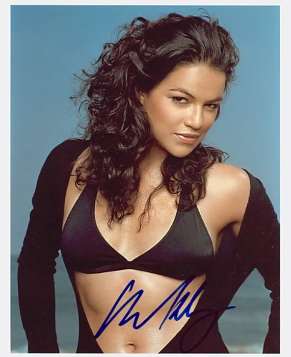 Michelle Rodriguez autograph