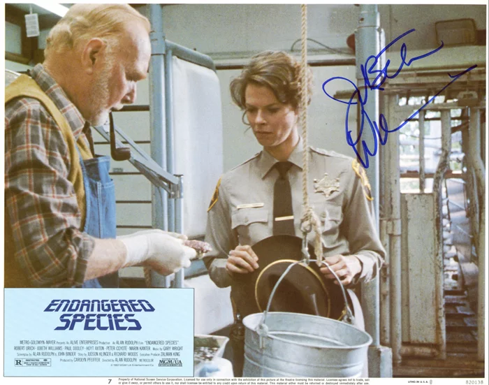 JoBeth Williams autograph