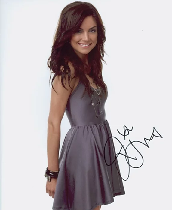 Jessica Stroup autograph