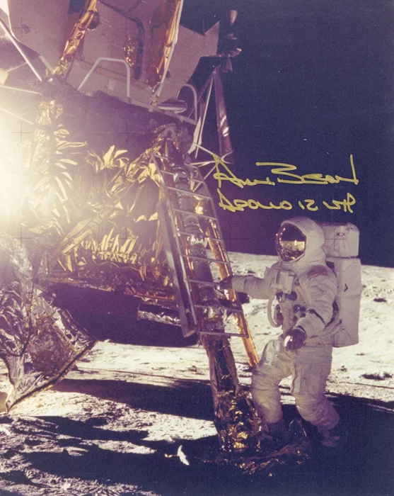 Alan Bean autograph