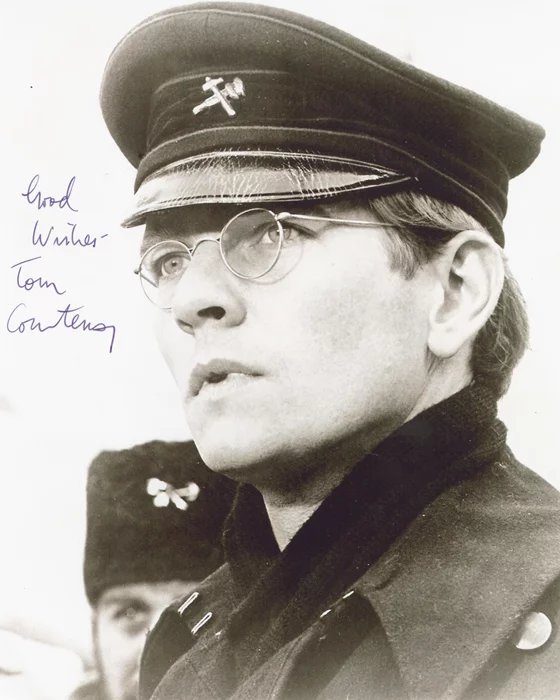 Tom Courtenay autograph