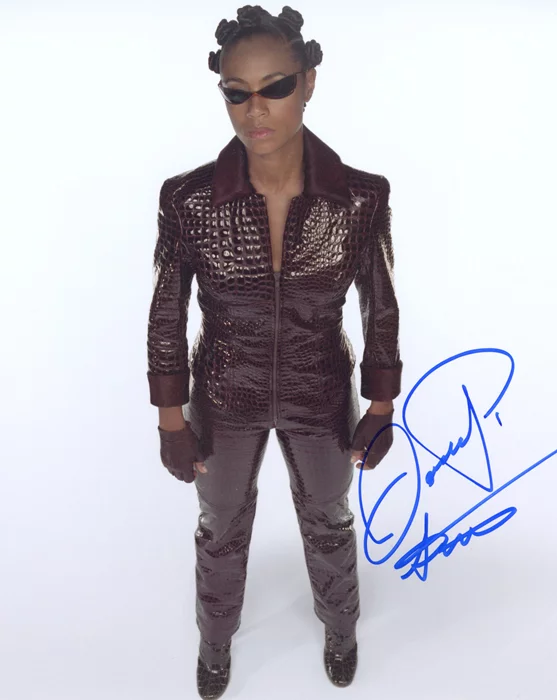 Jada Pinkett Smith autograph