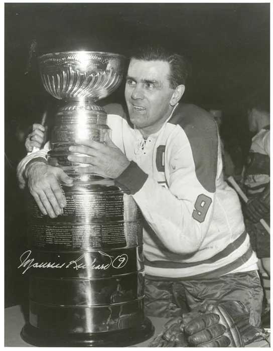 Maurice Richard autograph