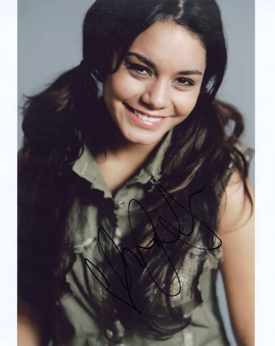 Vanessa Hudgens autograph